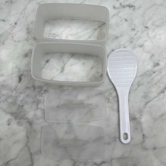 Egg slicer with accessories set Dimensions: 9L in x 5W in x 2H in - Picture 2 of 8